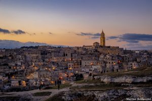 Lo spendido tramonta sui sassi di Matera