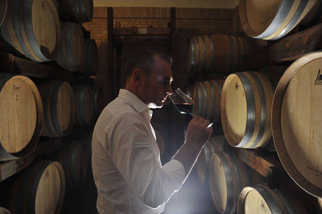 Claudio Cipressi Tintillia del Molise in bottaia